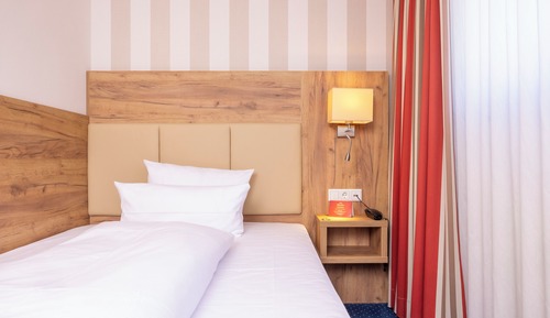 Comfort Single Room