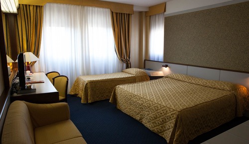 Classic Triple Room