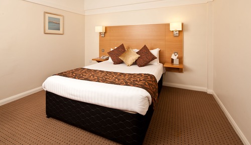 Family Room, Multiple Beds (Classic)