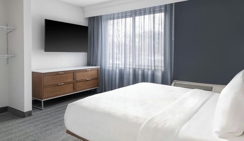 Suite, 1 Bedroom, Balcony