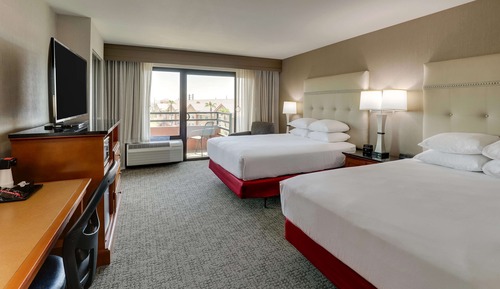 Deluxe Room, 2 Queen Beds, Refrigerator & Microwave (Terrace)