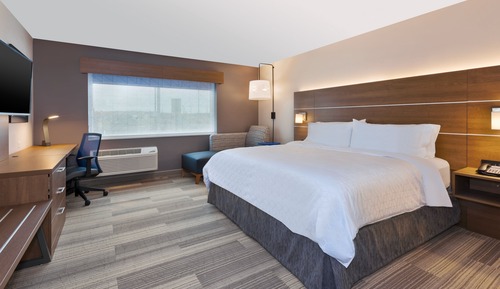 Standard Room, 1 King Bed