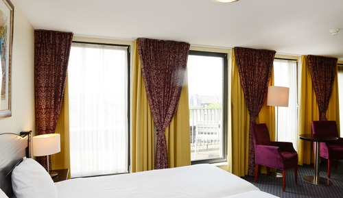 Deluxe Room, 2 Twin Beds