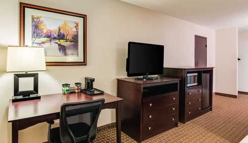 Standard Room, 2 Double Beds, Non Smoking
