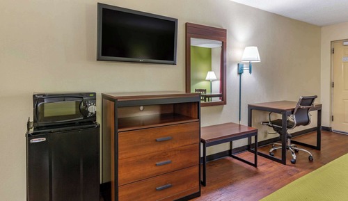 Standard Room, 1 King Bed