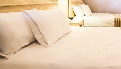 Standard Room, 2 Double Beds
