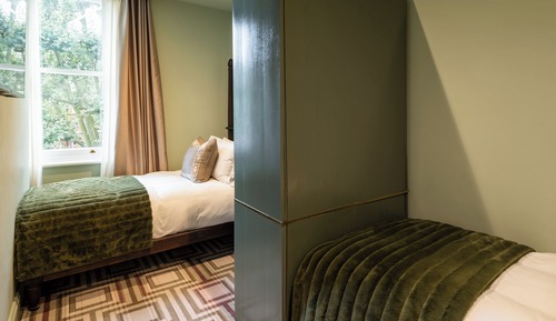 Classic Twin Room