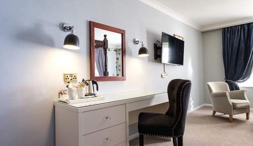 Superior Room, 1 Double Bed, Non Smoking (Four Poster Bed)