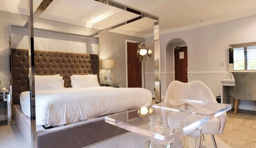 Deluxe Room, 1 Double Bed, Non Smoking, View (Four Poster Bed)