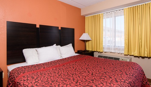 Standard Room, 1 King Bed, Smoking