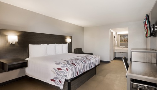 Standard Room, 1 King Bed, Smoking