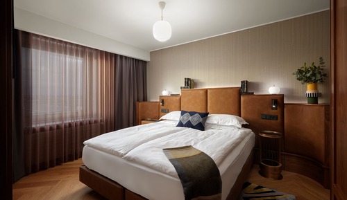 Suite, 1 King Bed