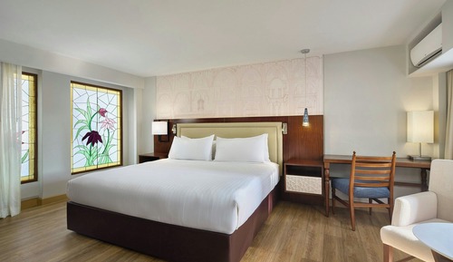 Business Suite, 1 Bedroom, Garden View