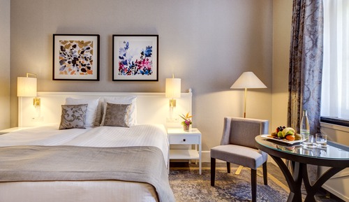 Fairmont, Room, 1 King Bed, City View