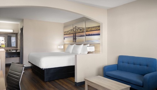 Room, 1 King Bed, Non Smoking