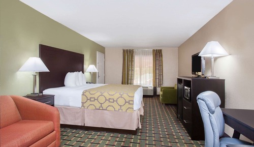 Studio Suite, 1 King Bed, Non Smoking