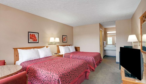 Double Room, 2 Double Beds