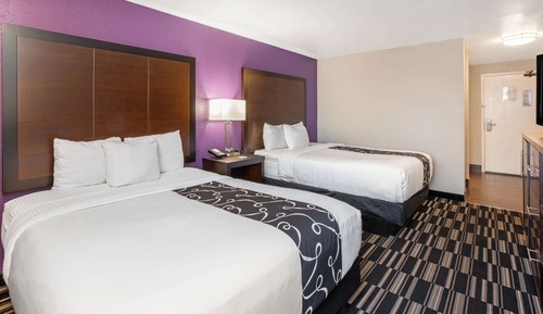 Room, 2 Queen Beds, Non Smoking