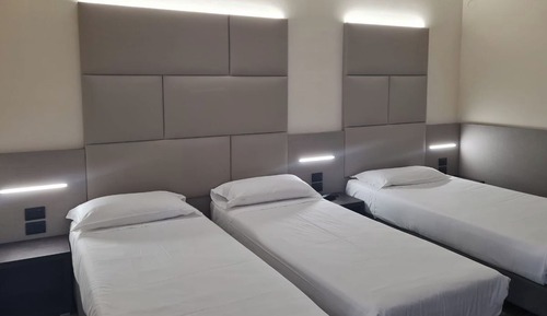 Economy Triple Room