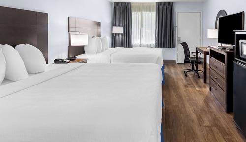 Standard Room, 2 Queen Beds, Non Smoking