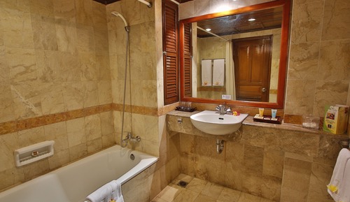 Deluxe Double Room, Garden View