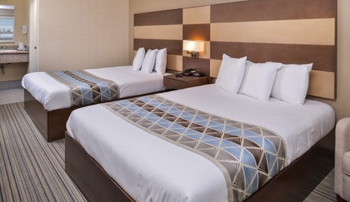Standard Room, 2 Queen Beds, Non Smoking