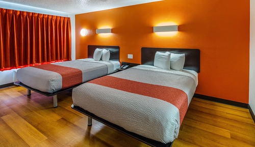 Standard Room, 2 Queen Beds, Non Smoking