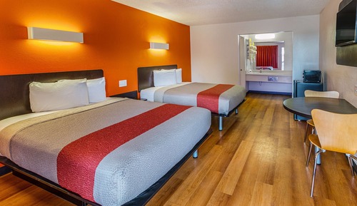 Standard Room, 2 Queen Beds, Smoking