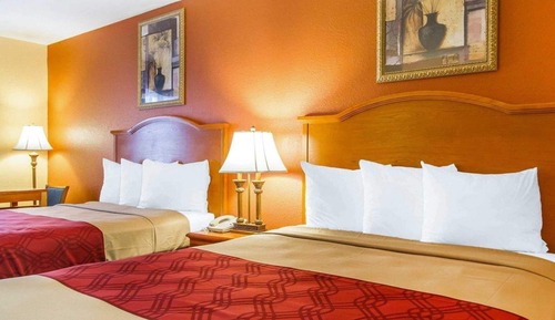 Standard Room, 2 Queen Beds