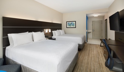 Room, 2 Queen Beds, Accessible (Mobility, Accessible Tub)