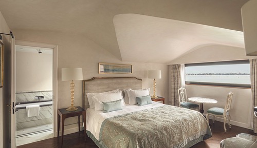 Junior Suite, Lagoon View (with Balcony or Terrace)
