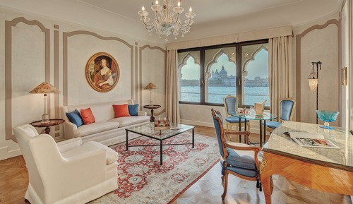 Suite (St Marks View)