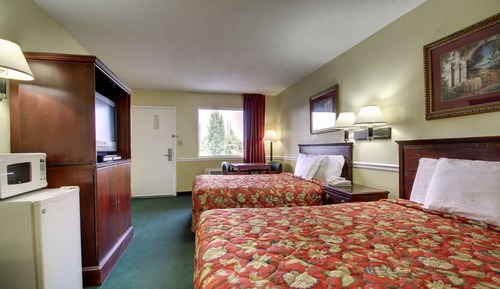Standard Room, 2 Queen Beds, Non Smoking