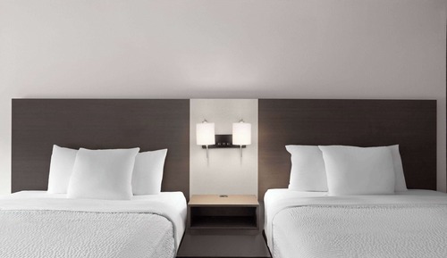 Room, 2 Queen Beds, Accessible, Non Smoking (Mobility/Hearing, Tub w/ Grab Bars)