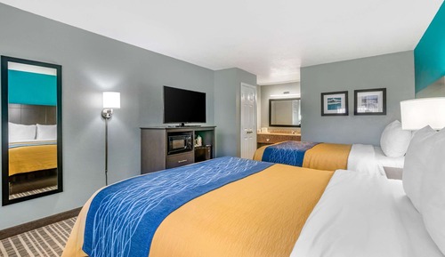 Room, 2 Queen Beds, Accessible, Non Smoking