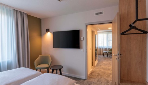 Junior Suite, 1 King Bed with Sofa bed