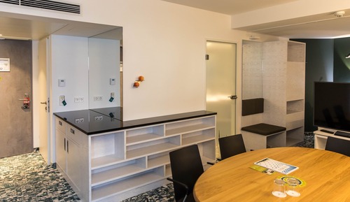 Suite, 1 King Bed