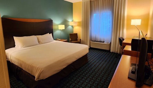 Room, 1 King Bed, Non Smoking