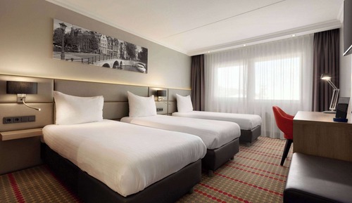 Superior Room, 3 Twin Beds, Non Smoking (Triple Room)