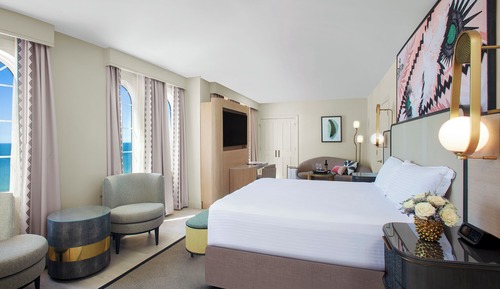 Penthouse (Gulf View Suite)