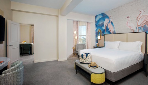 Suite, 1 Bedroom (Bayside)