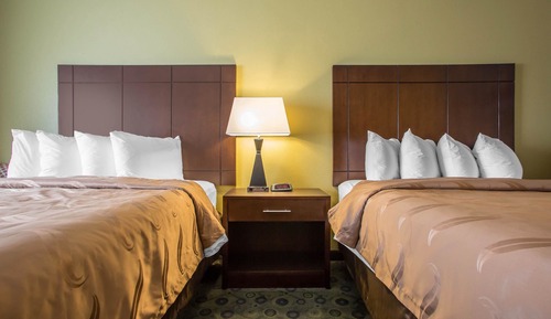 Standard Room, 2 Queen Beds, Smoking