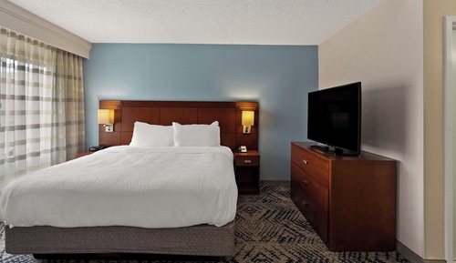 Suite, 1 King Bed, Non Smoking (with Sofabed)