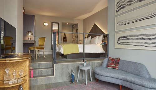 Deluxe Double Room, 1 King Bed (Generous)