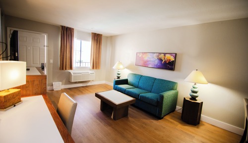 Suite, 2 Queen Beds, Non Smoking (Upgrade)