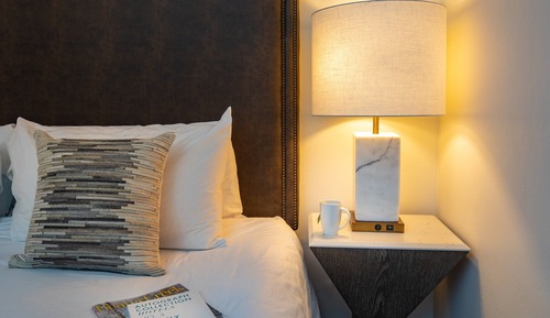 Suite, 1 Queen Bed with Sofa bed, Non Smoking