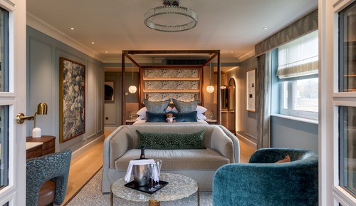 Corner Suite with access to The Club at Cottonmill Spa