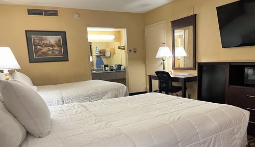 Double Exterior Room