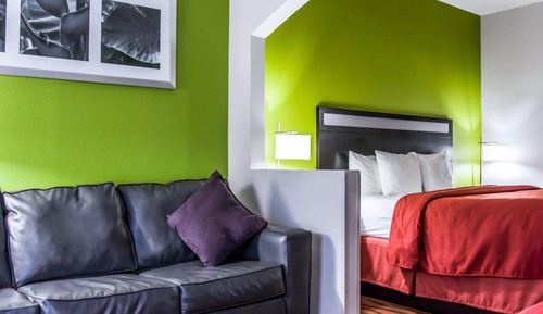 Suite, 1 King Bed, Non Smoking