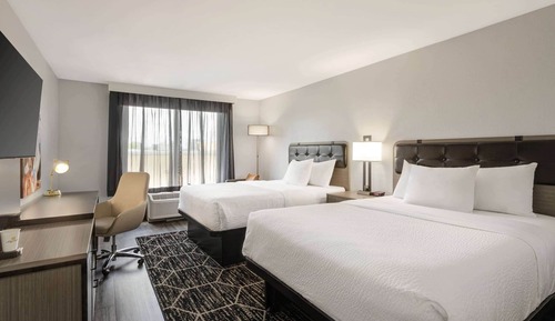 Room, 2 Queen Beds, Non Smoking